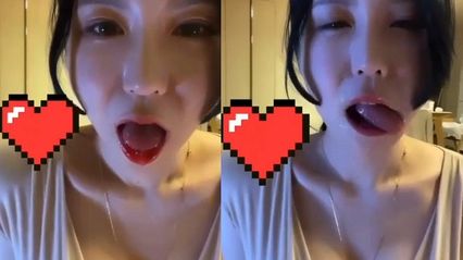 抖音风 这巨乳美女口活怎么样，口水又多舌头又骚，如果含住你鸡巴 你肯定爽飞了吧！